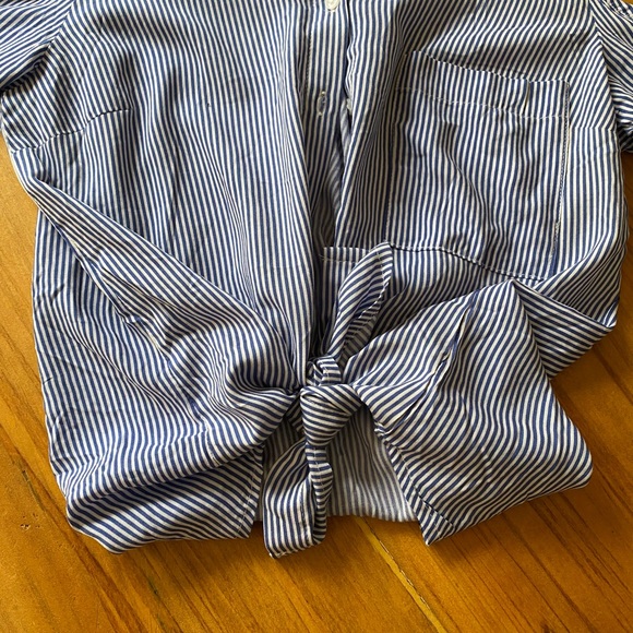 Blouse by Ambiance - Picture 5 of 8